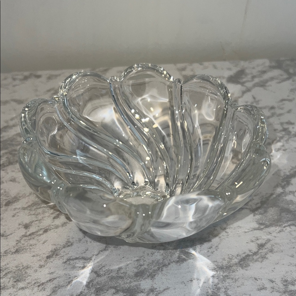 Mikasa Clear Glass Art Bowl